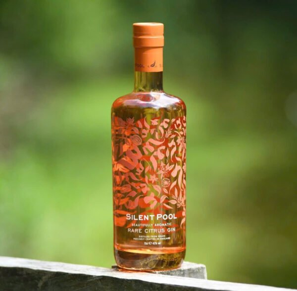 Silent Pool Gin, Floral and Zesty London Dry Gin - Hình ảnh 5