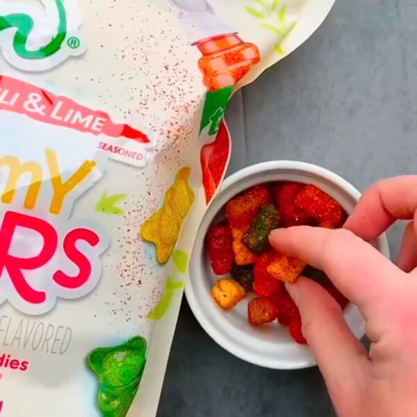 Snak Club Tajin Gummy Bears - 24 Gói - Hình ảnh 2