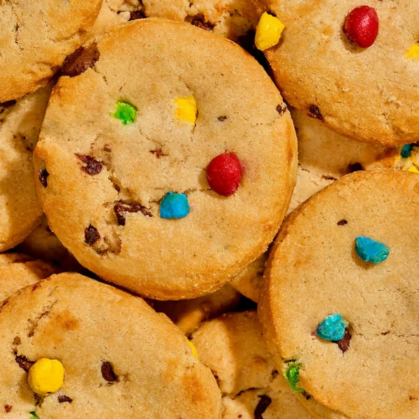 CHIPS AHOY! Candy Blasts Cookies, 12.4 oz - Hình ảnh 3